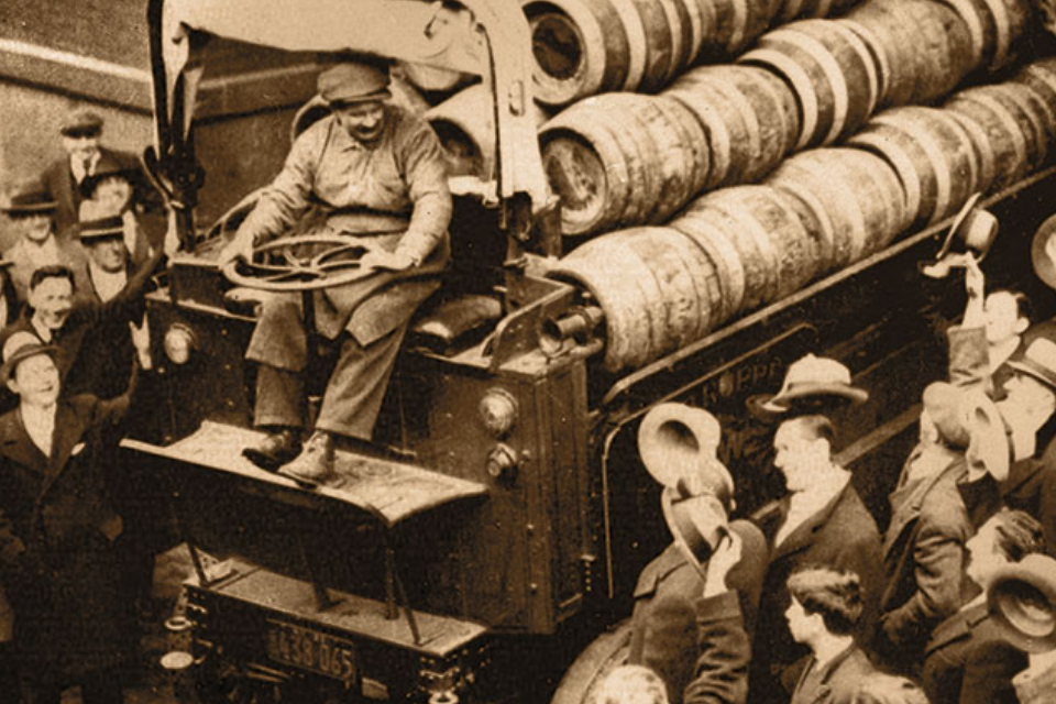 Contacto con Cerveza Lester